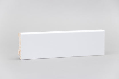 Sockelleiste weiß, deckend lackiert 16 x 58 mm