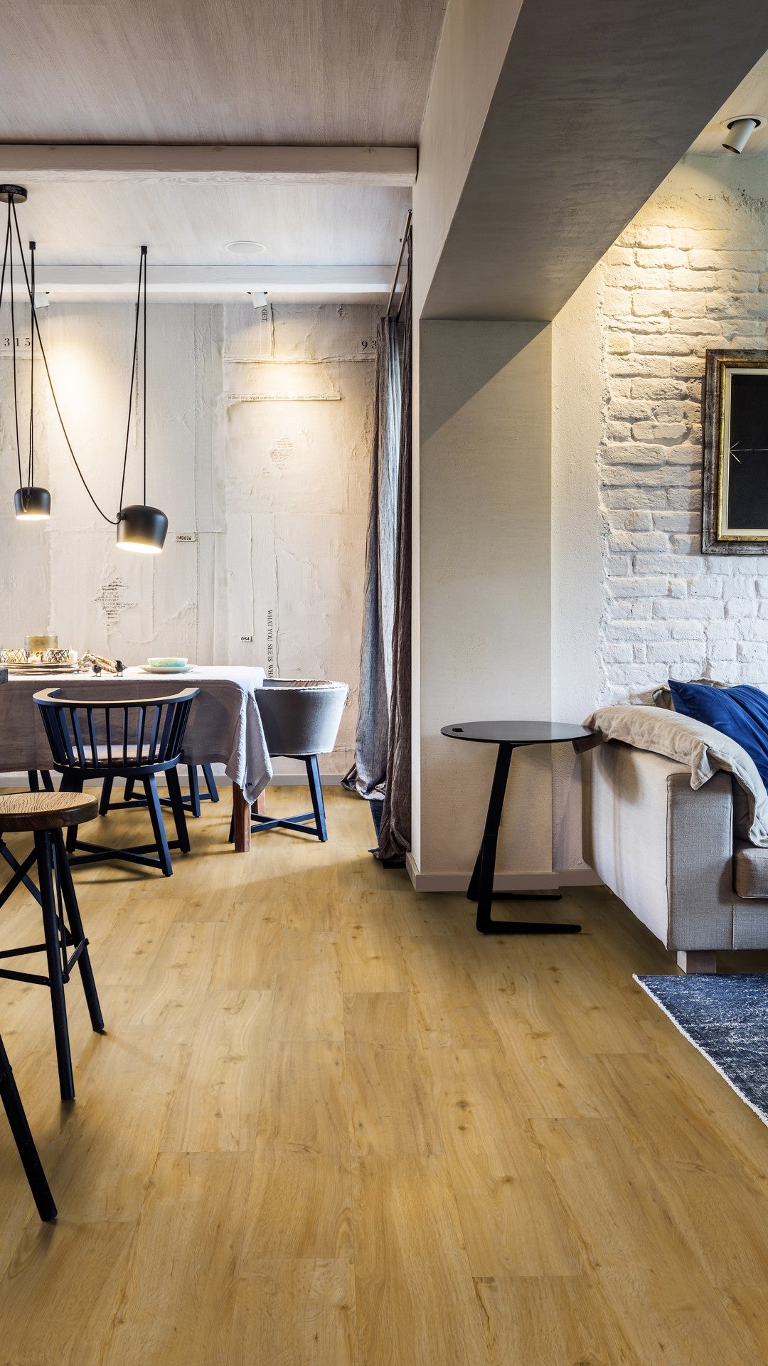 Vinylboden Eiche Conny – Elegantes HDF-Klick-Vinyl mit integrierter Korkdämmung (8,6 mm)