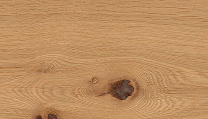 Thede & Witte Boston Landhausdielen: Eiche astig, gebürstet, natur geölt. Hochwertiges 3-Schicht-Parkett mit 4 mm Nutzschicht, rustikale Optik und natürliche Holzstruktur. Nahansicht