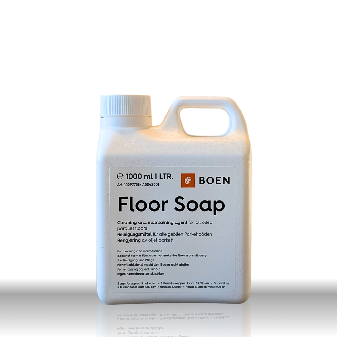 BOEN Floor Soap Weiß zur Reinigung und Farbauffrischung von weiß geöltem Parkett.